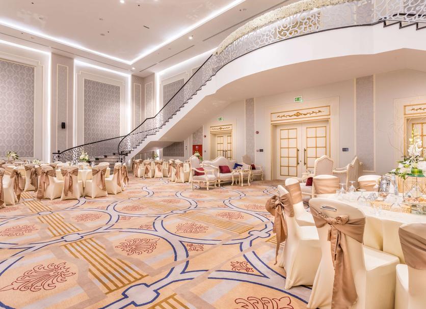 Banquet hall Photo