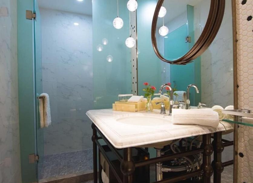 Bathroom Photo
