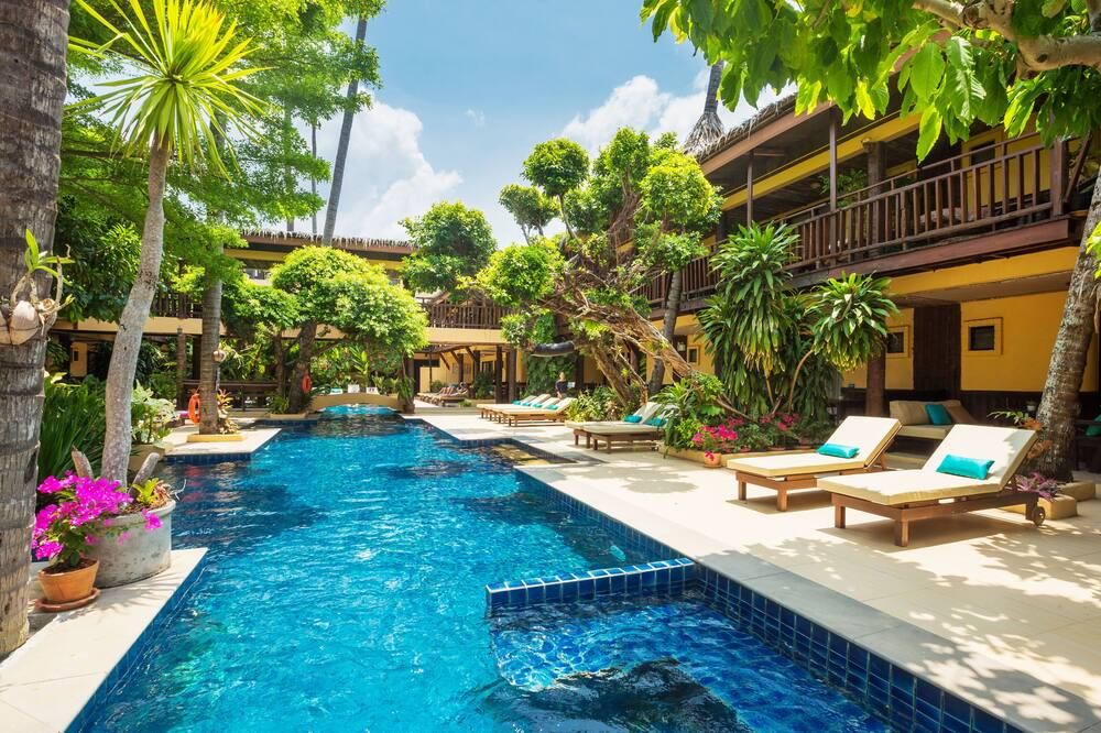 Pool