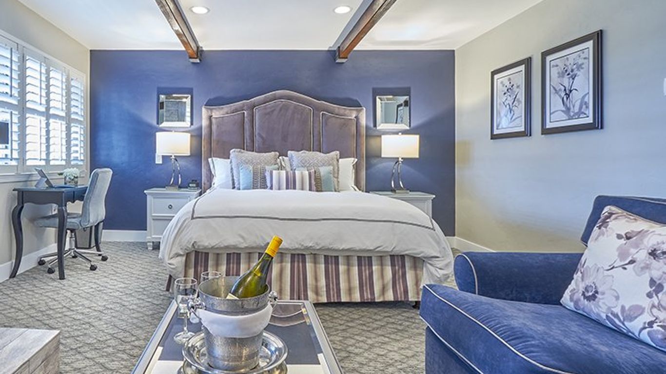 Candle Light Inn S 282. CarmelbytheSea Hotel Deals & Reviews KAYAK