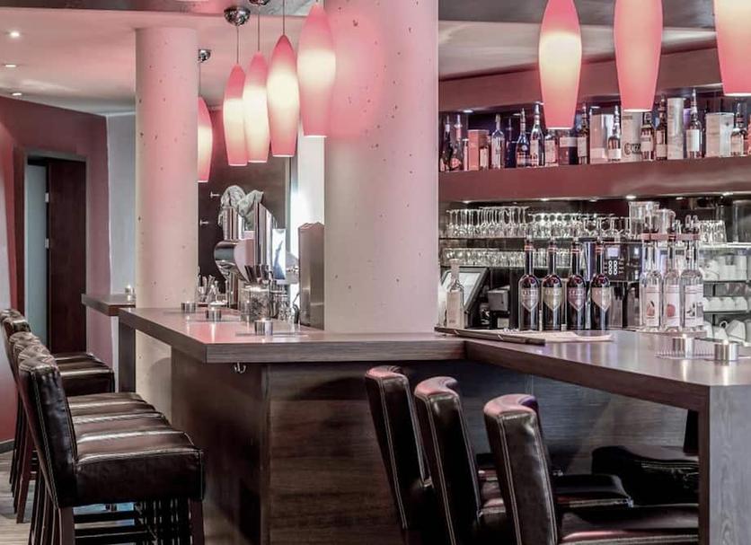 Bar Photo