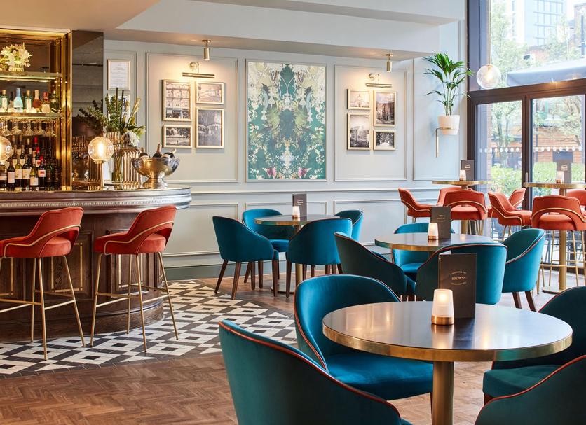 Restaurant Photo
