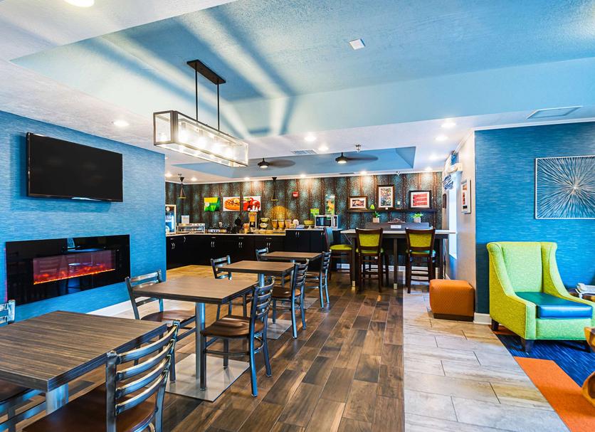 Dining room Photo