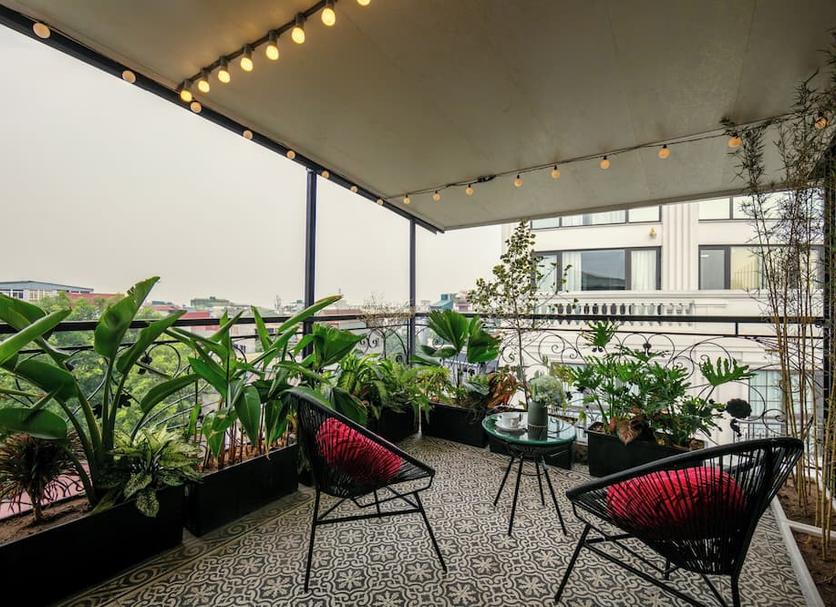 Balcony Photo