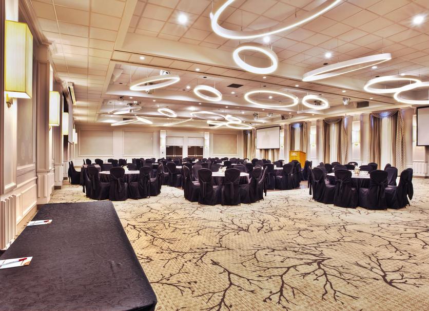 Banquet hall Photo