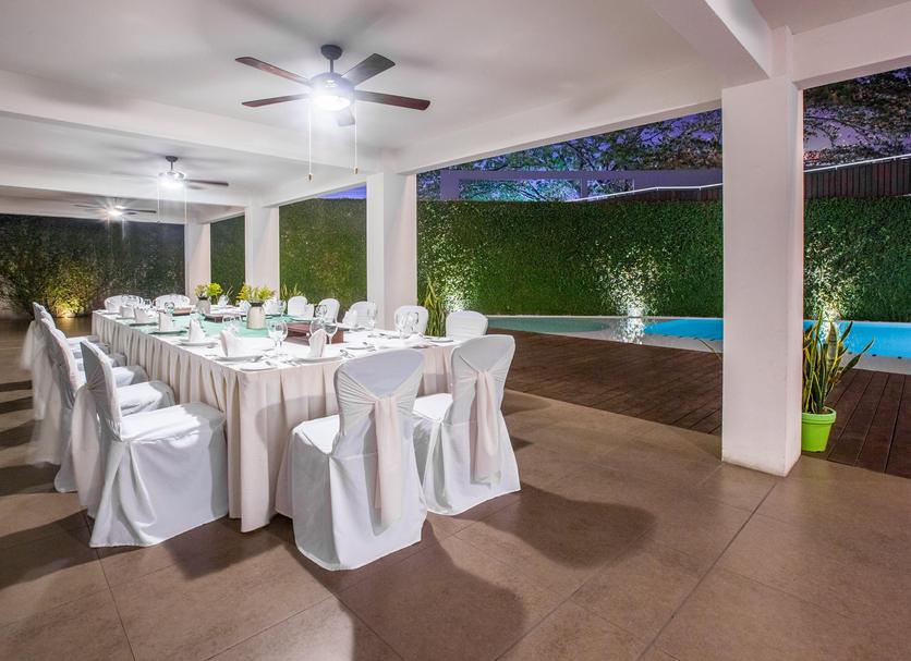 Banquet hall Photo
