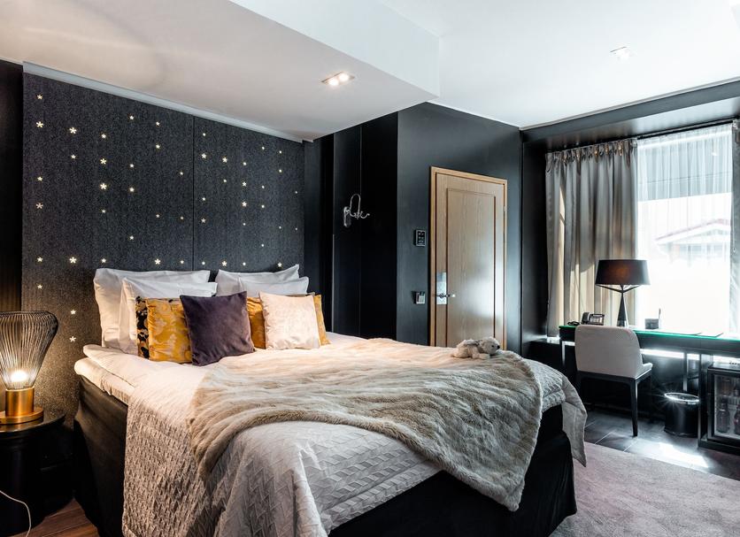 Bedroom Photo