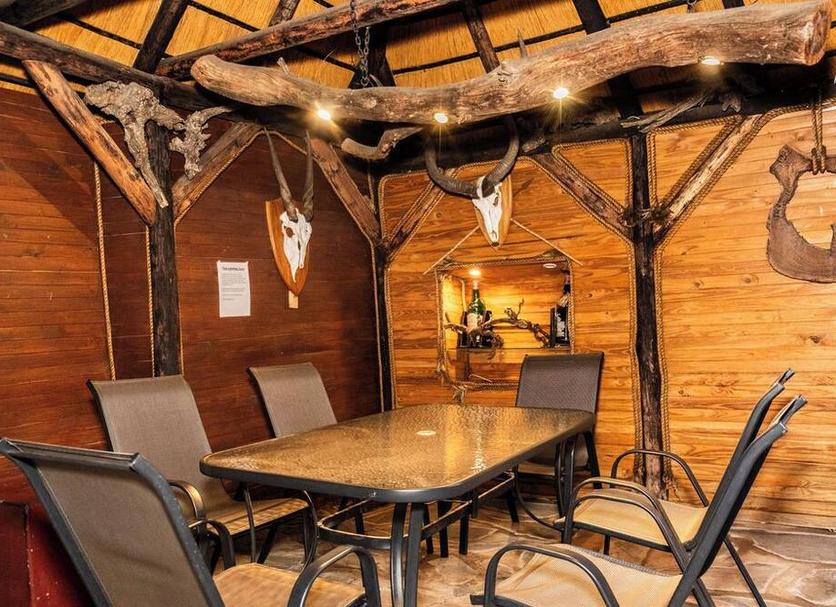 Dining room Photo