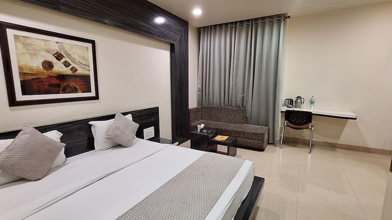 Hotel Alankar Palace
