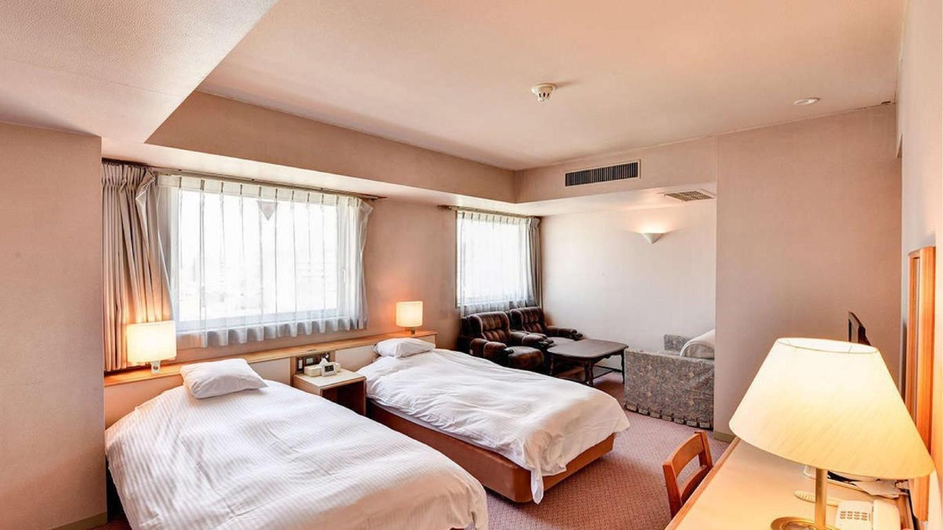 Fukui Palace Hotel