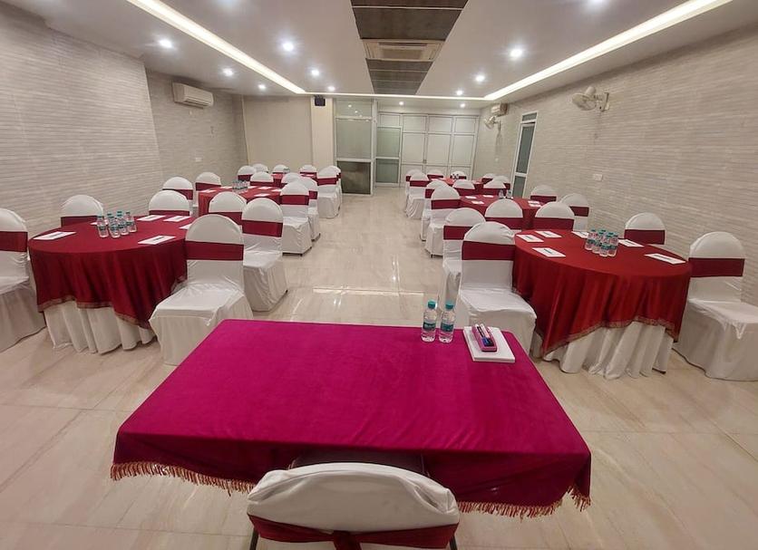 Banquet hall Photo