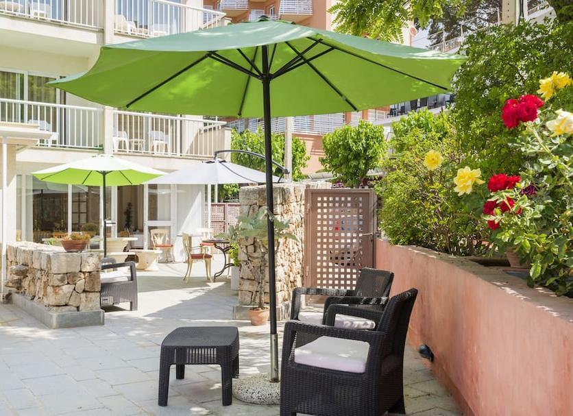 Patio Photo