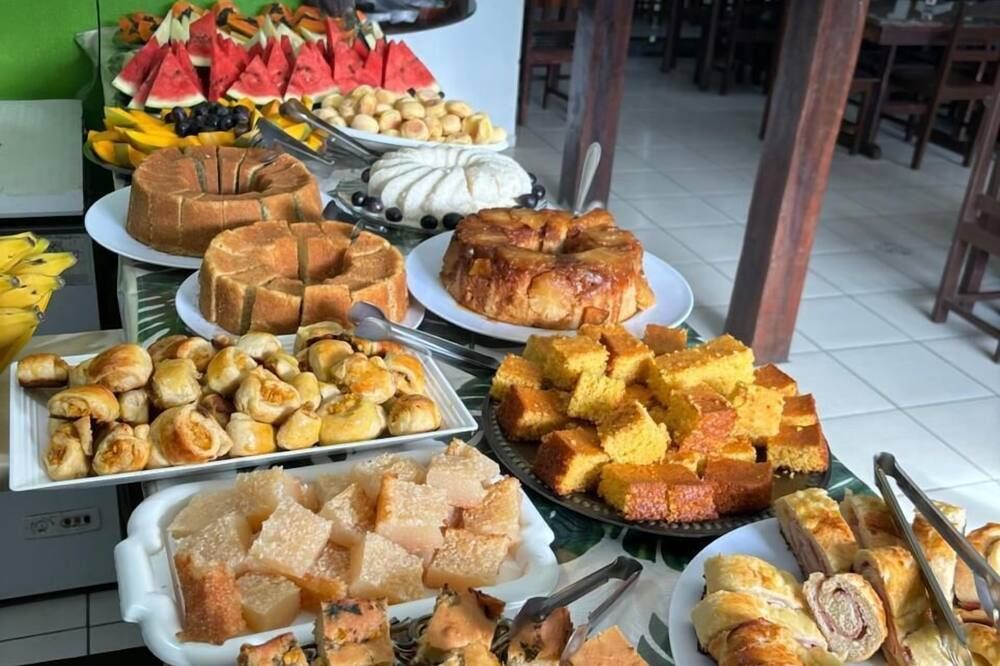 Buffet Photo