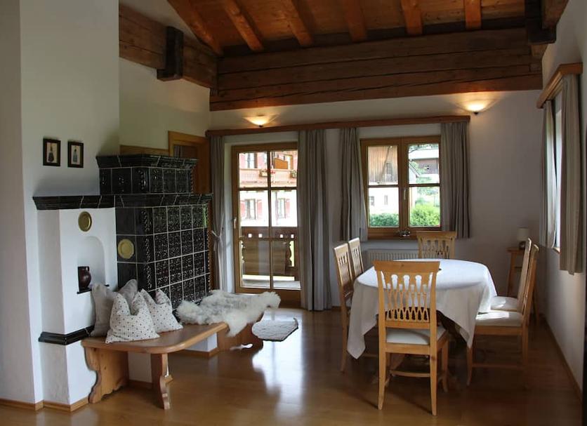 Dining room Photo