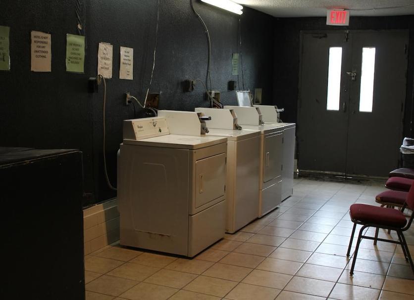 Laundry facility Photo