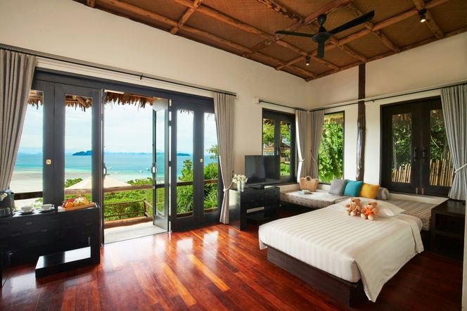 Saii Phi Phi Island Village