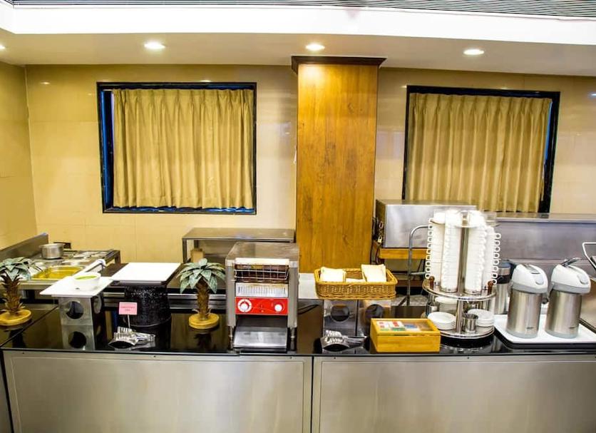 Buffet Photo