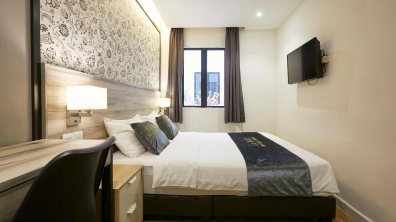 Le Ruiz Boutique Hotel