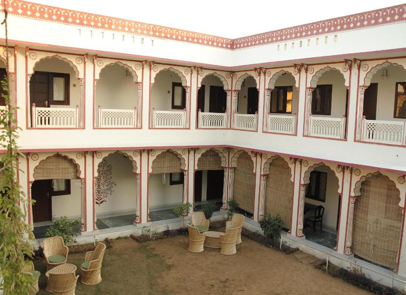 Building Photo