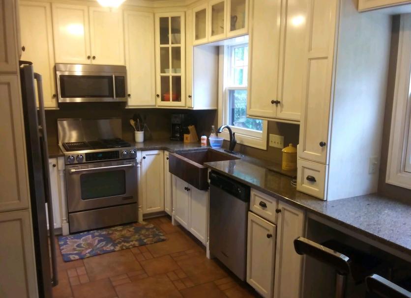 Kitchen Photo