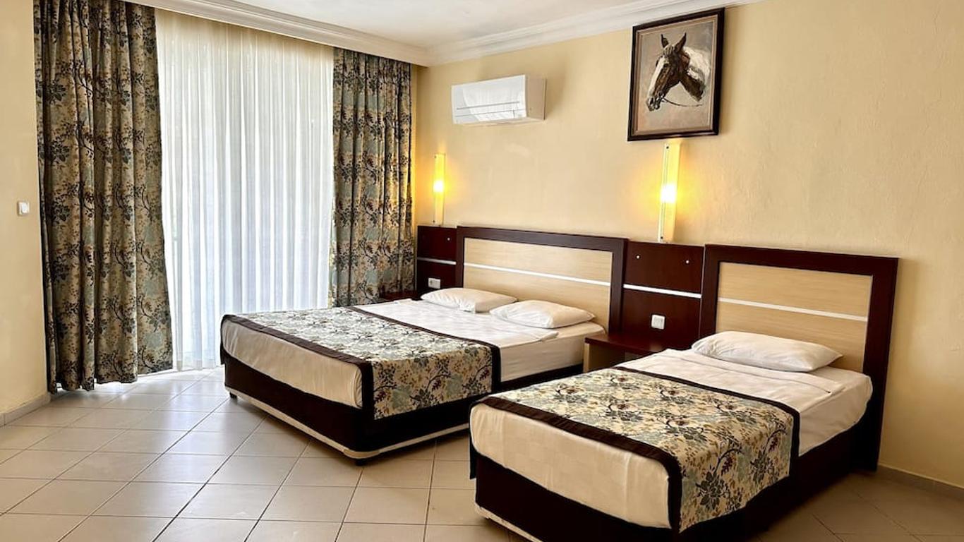 Blue Wave Suite Hotel