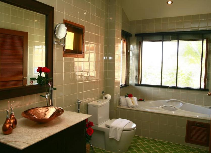 Bathroom Photo