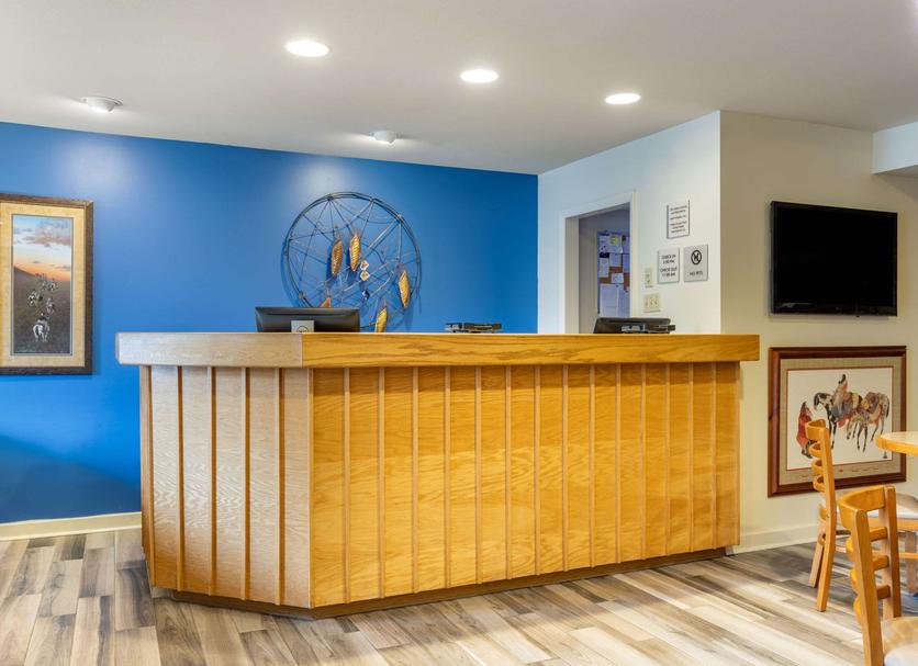 Front desk Photo