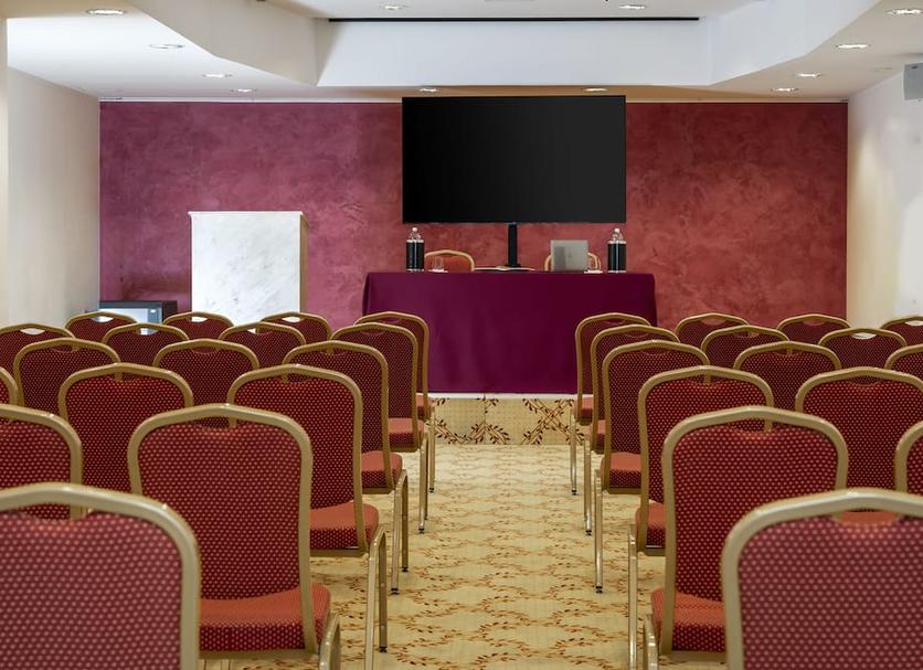 Conference room Photo