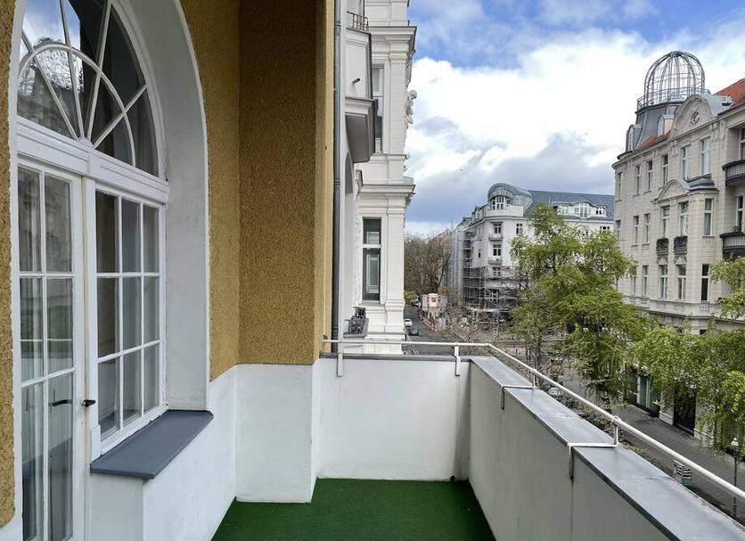 Balcony Photo