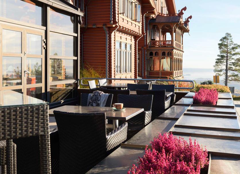 Restaurant Photo