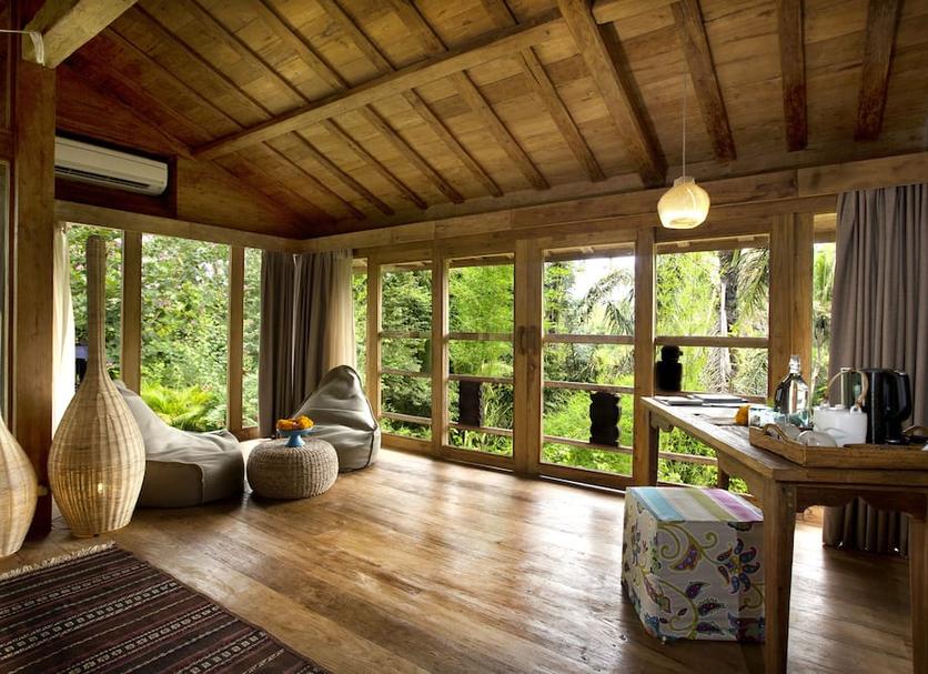 Living room Photo