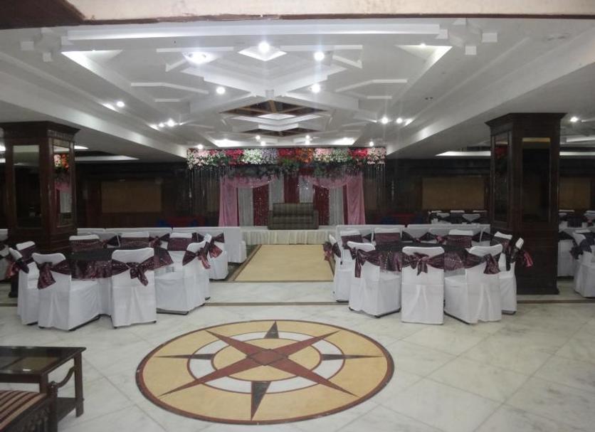 Banquet hall Photo