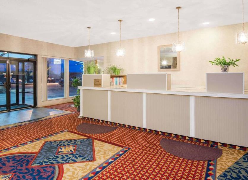 Front desk Photo