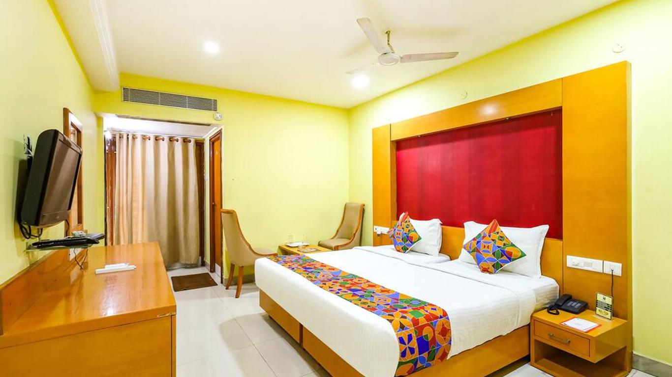 Fabhotel Prime Mahalaya Residency - Nr. The Rajiv Gandhi Memorial & Pvr Grand Galada