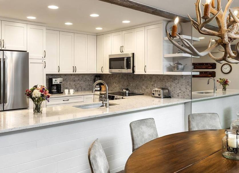 Kitchen Photo