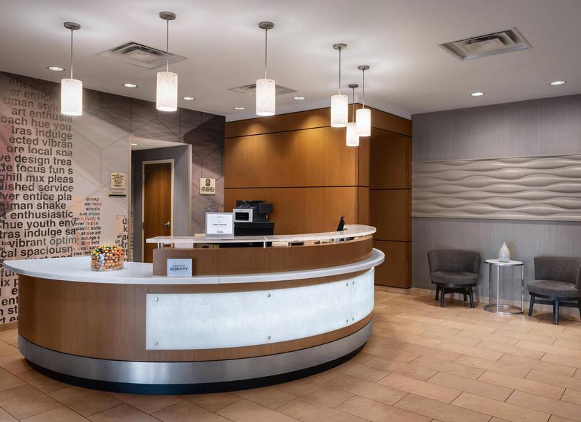 Front desk Photo