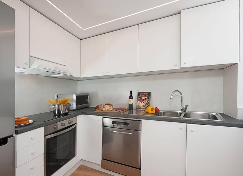 Kitchen Photo