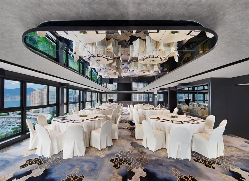 Banquet hall Photo