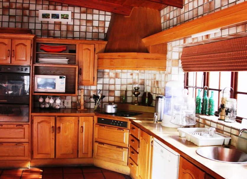 Kitchen Photo