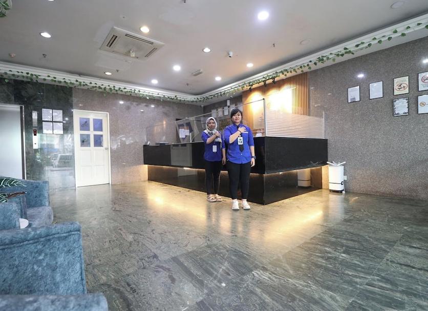 Front desk Photo
