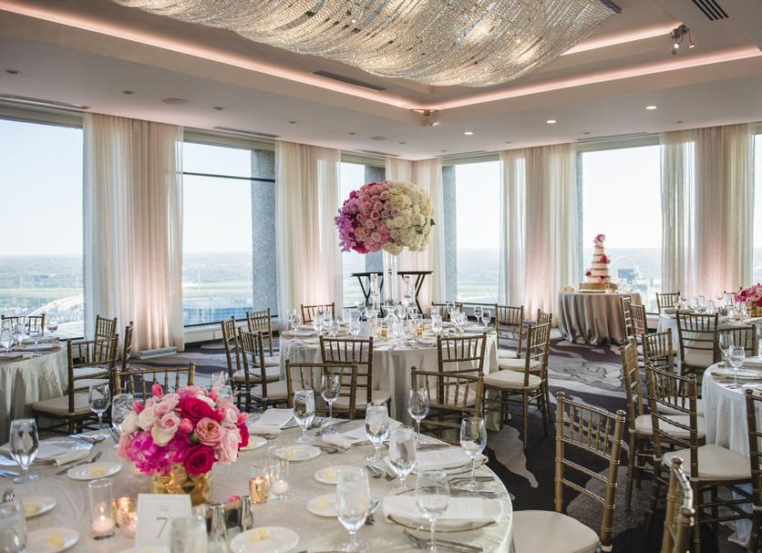 Banquet hall Photo