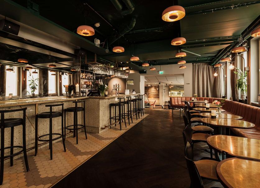 Bar Photo