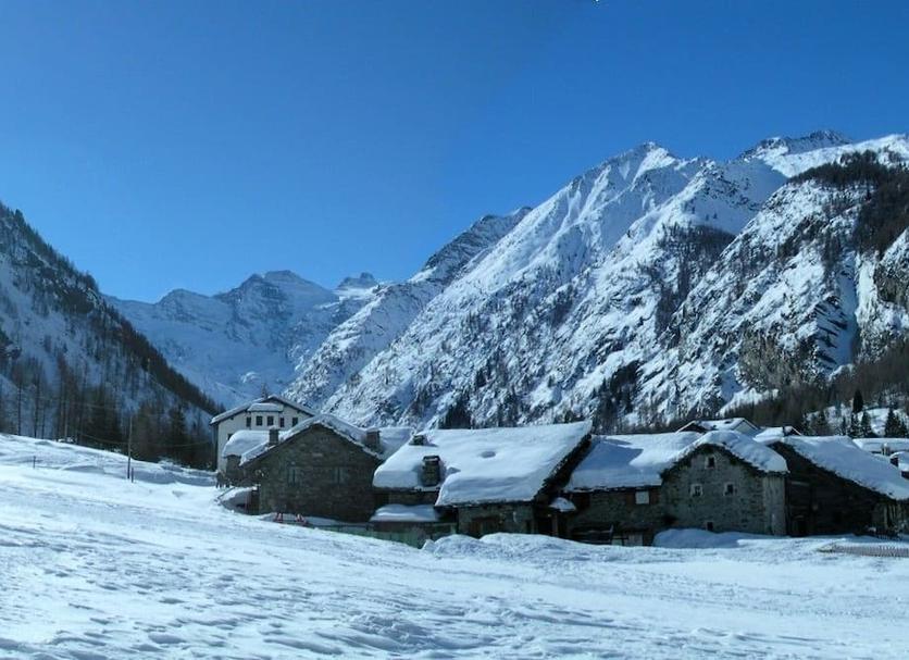 Outdoor view Photo
