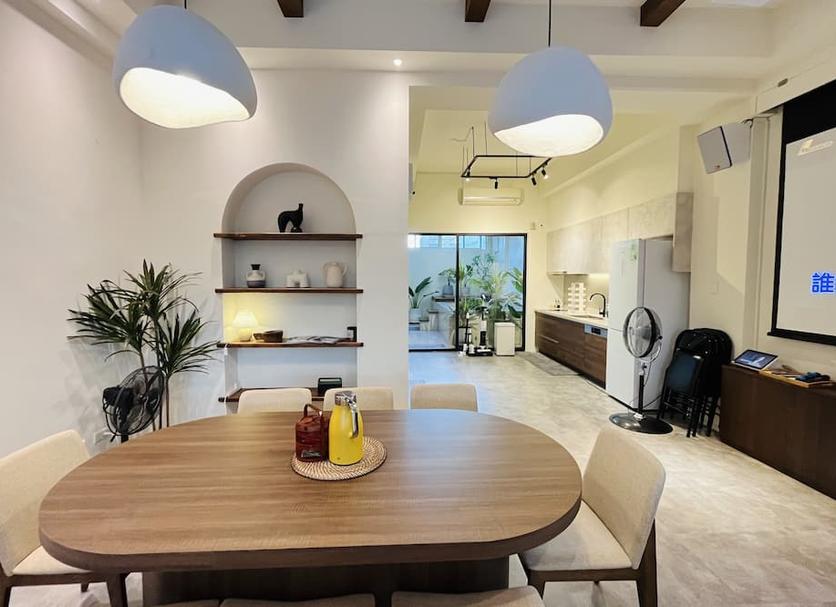 Dining room Photo