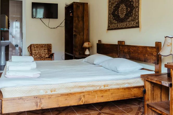 Iris B&b In Debed Canyon