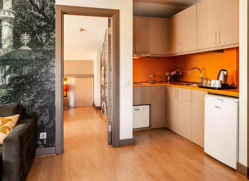 Kitchen Photo