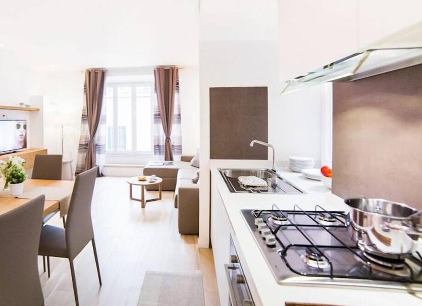 Kitchen Photo