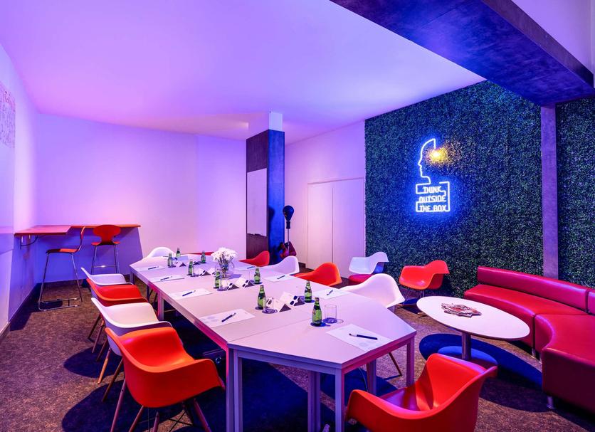 Conference room Photo