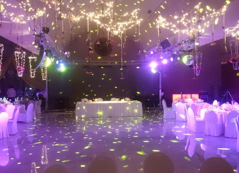 Banquet hall Photo