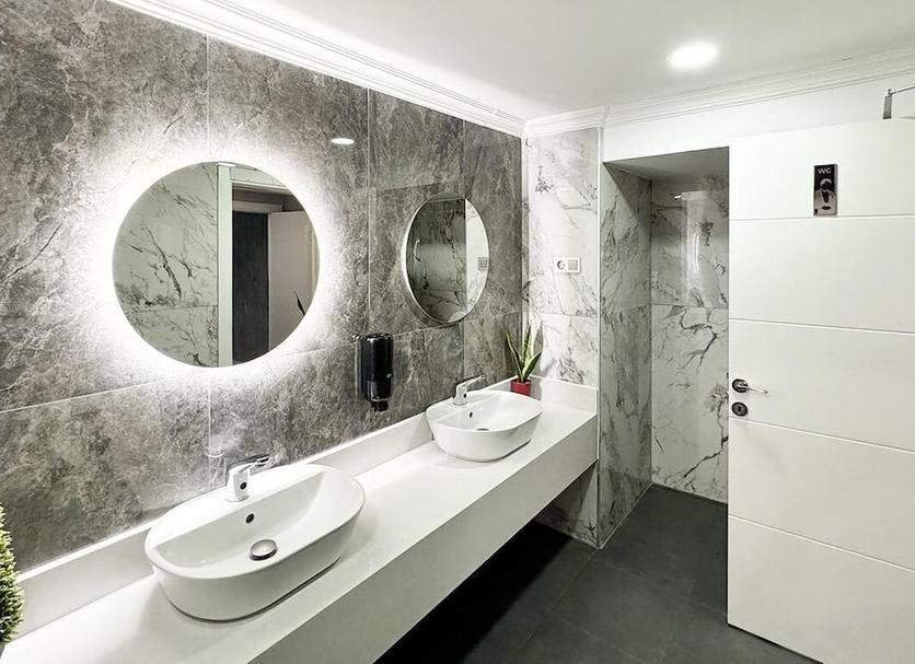 Bathroom Photo